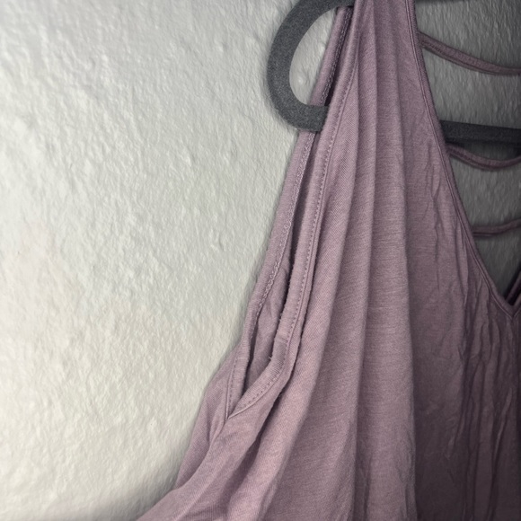 Lavender Charlotte Russe shoulder cut. Back side V cut w/ stripe cutout - Picture 3 of 5